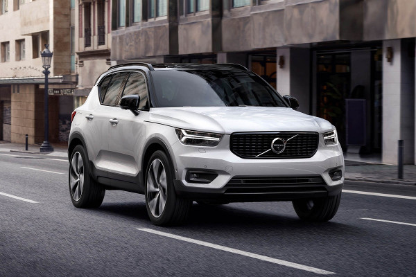 volvo XC40.jpg